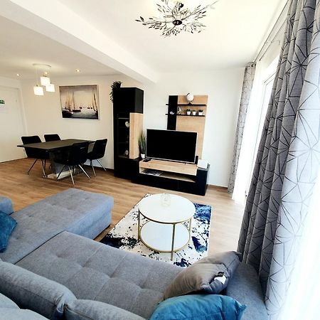 White House Apartments Dugi Rat Luaran gambar