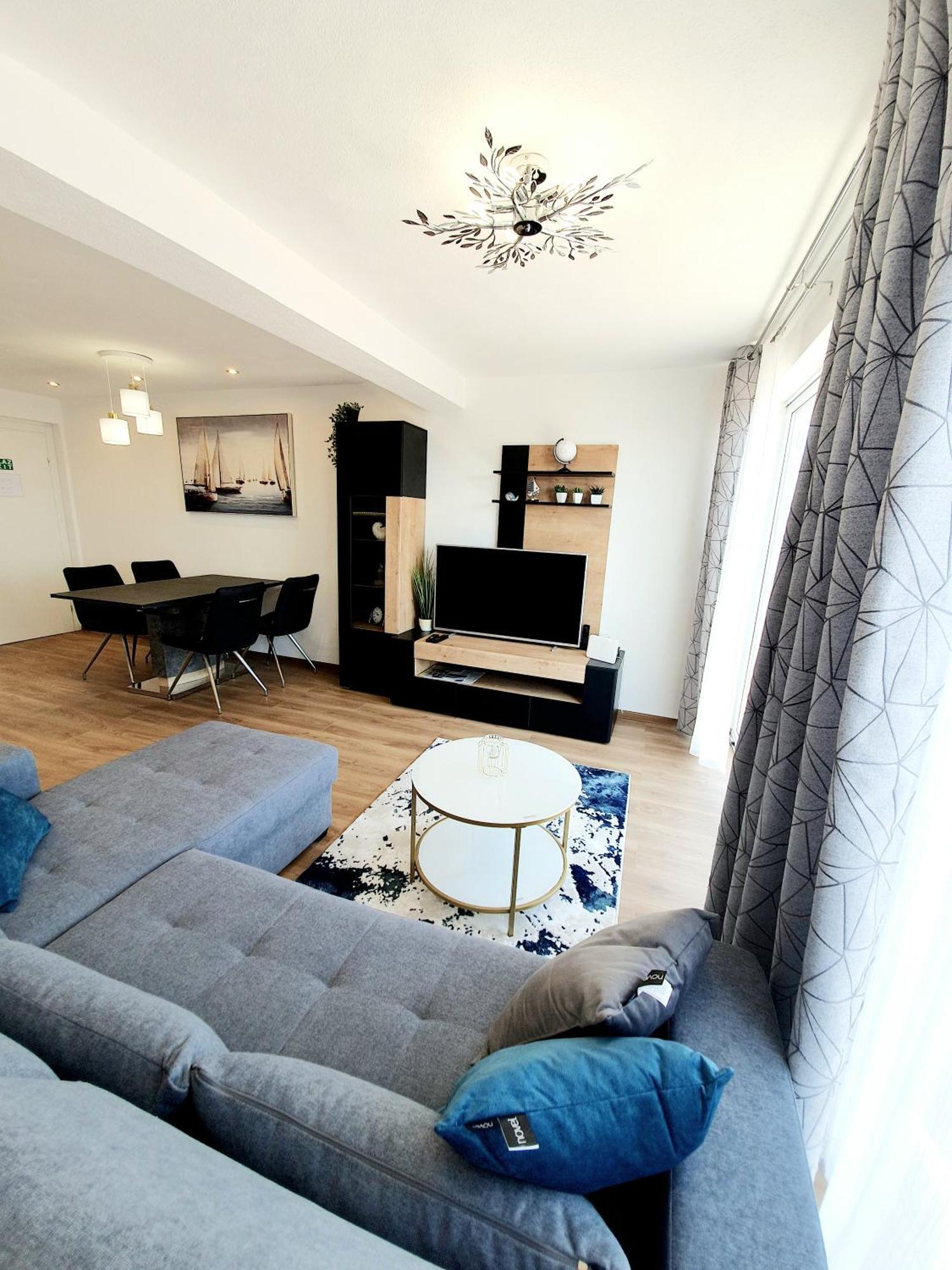 White House Apartments Dugi Rat Luaran gambar