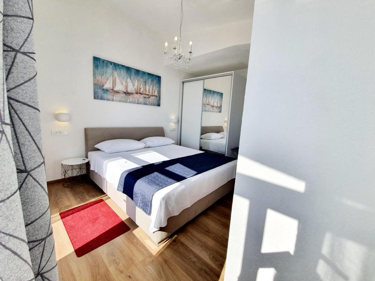 White House Apartments Dugi Rat Luaran gambar
